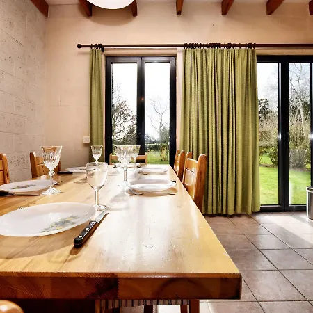 In Peaceful Setting And Large Garden Rendeux