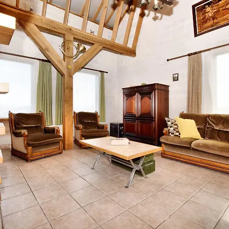 In Peaceful Setting And Large Garden Holiday home *