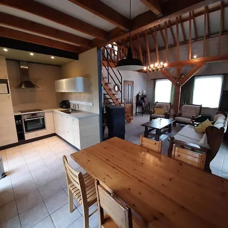 In Peaceful Setting And Large Garden Holiday home *